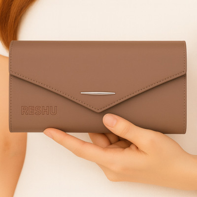 Reshu Casual, Formal, Party, Sports Beige  Clutch