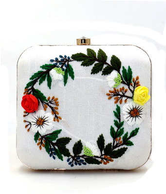 Tanishqa Creations Casual, Party White  Clutch
