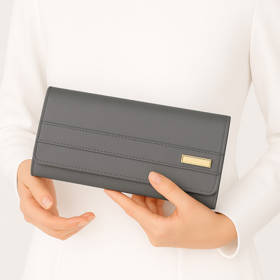 Reshu Casual Grey  Clutch
