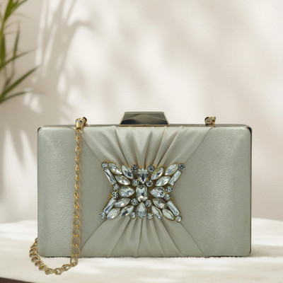 troveo Party Gold  Clutch