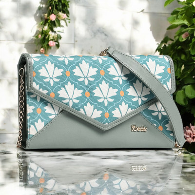 Exotic Party, Casual Green  Clutch