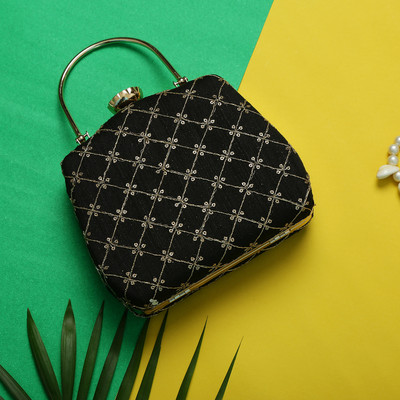 Handicartz Party Black  Clutch