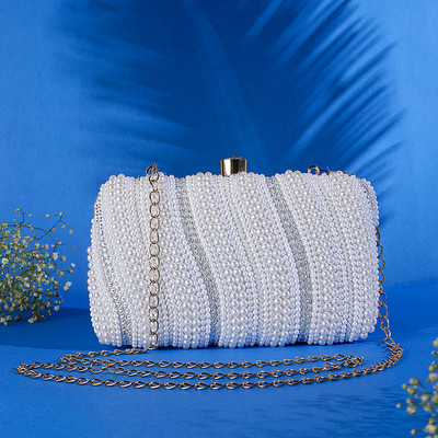 Swisni Casual White  Clutch