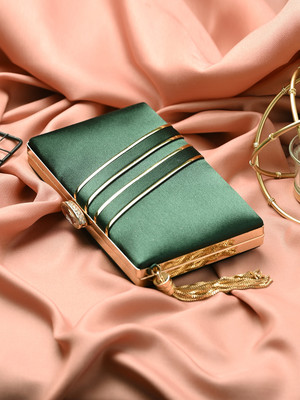 Dressberry Party Green  Clutch