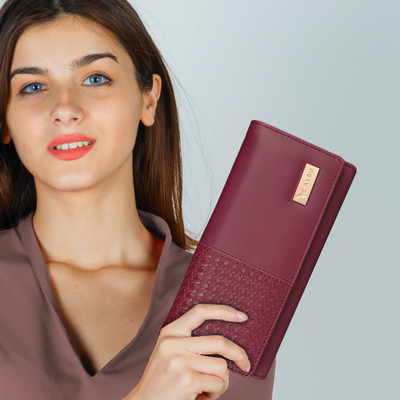 ALSU Casual, Party, Formal Maroon  Clutch
