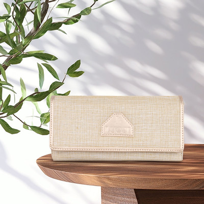 Lucci Casual, Formal, Party, Sports Gold  Clutch