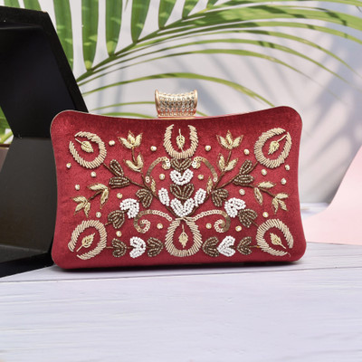 FOR THE BEAUTIFUL YOU Party Red  Clutch