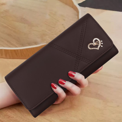 Reshu Casual Brown  Clutch