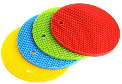 Sindhia Round Reversible PVC Coaster Set(Pack of 4)