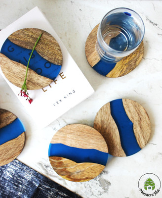Monstera Hut Round Reversible Wood Coaster Set(Pack of 4)