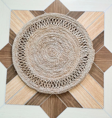 MUKHERJEE HANDICRAFTS: TRANSFORMATION OFLIFE........ Round Reversible Jute Coaster(Pack of 1)