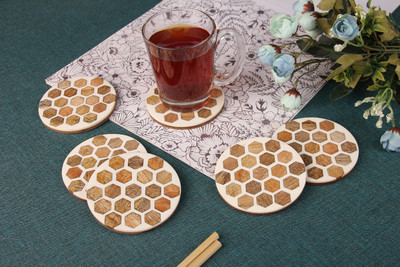 Vatsu Craft Round Medium Density Fibreboard, Wood, Resin Coaster Set(Pack of 6)
