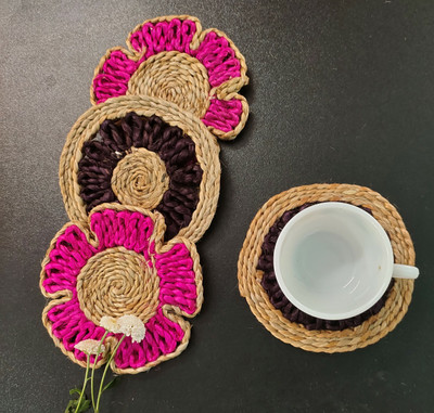 MUKHERJEE HANDICRAFTS: TRANSFORMATION OFLIFE........ Round Reversible Jute Coaster Set(Pack of 4)