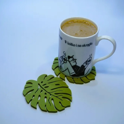 MiniatureWorld Oval Reversible PVC Coaster Set(Pack of 4)