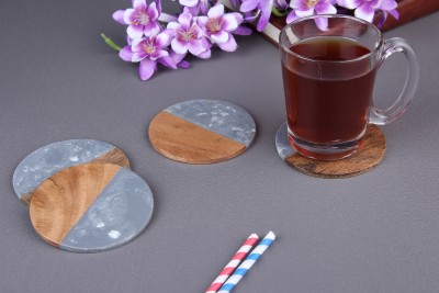 Vatsin Round Reversible Wood, Resin Coaster Set(Pack of 4)