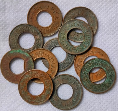 MAHAPHILLA BRITISH INDIA 1943 - 1947 ONE PICE GENUINE COPPER HOLE COINS RANDOM YEAR Medieval Coin Collection(11 Coins)