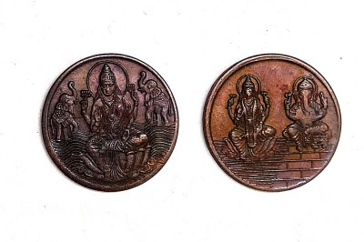 NISARA COLLECTIBLES SET OF 2 COIN EIC 1818 HALF ANNA TEMPLE TOKEN WITH LORD GANESH LAXMI Ancient Coin Collection(2 Coins)
