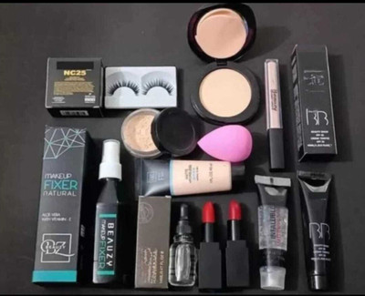 mkldsrh waterproof fixer eyelash loose powder compact powder blender concealer face oil lipstick primer foundation for face make up kit(12 Items in the set)