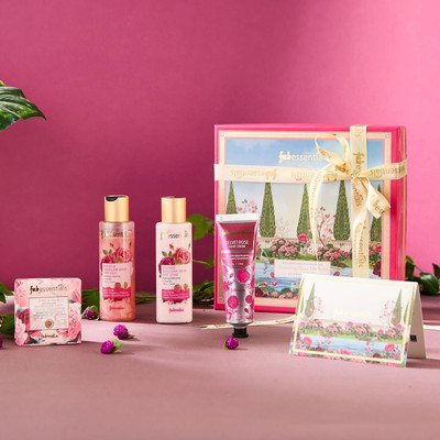 fabessentials Blooming Rose Bath & Body Gift Set - Pack of 3 Body Wash, Body Lotion & Bathing Bar(3 Items in the set)