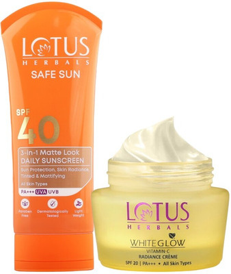 LOTUS HERBALS WHITEGLOW RADIANCE GEL CREME WITH MATTELOOK SUNSCREEN(2 Items in the set)