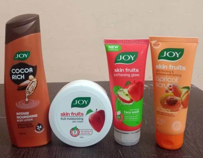 Joy coco rich Body Lotion 100 ML,Skin Fruit apricot scrub 60ML,Face Wash Apple 50ML,1 skin fruit moisturizer cream 100ml(4 Items in the set)