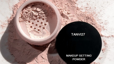 tanvi27 Lightweight Buildable Matte Finish, Multi-Use Setting Powder Compact(Candy, 10 g)