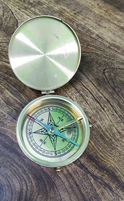 SHREE SIDDHI VINAYAKINFO WORLD Vintage Engraved Compass, Directional Magnetic Pocket Compass, With Wooden Box Compass(Silver)