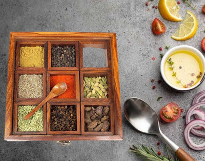 TFS Spice Set Wooden(1 Piece)