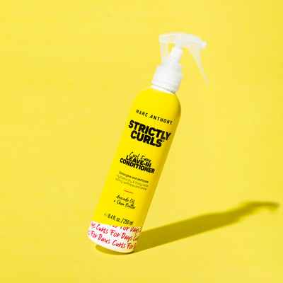 Marc Anthony Strictly Curls Vitamin E Leave In Conditioner(250 ml)