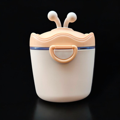 CRADLEVE Plastic Milk Container  - 500 ml(Beige)