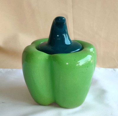 the xstore Ceramic Pickle Jar  - 500 ml(Green)