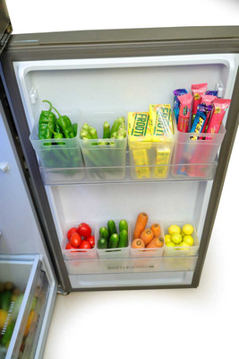 OMORTEX Plastic Fridge Container  - 1100 ml(Pack of 8, Clear)
