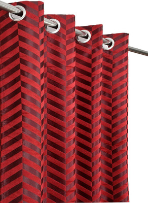 Vervique 152 cm (5 ft) Window Velvet Room Darkening Curtain (Pack Of 2)(Maroon, Geometric)