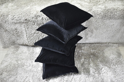 Dulhan Velvet Cushions Cover(30 cm*30 cm, Pack of 5, Black)