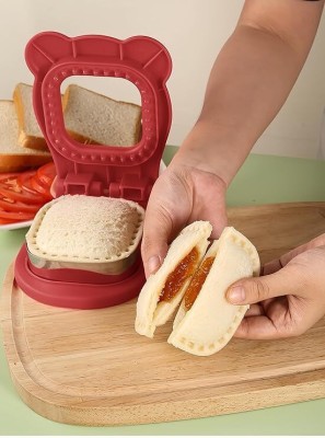 Jiaanaa Sandwich Bread Cutter, 2Pcs, Sandwich Cutter and Sealer Cookie Cutter