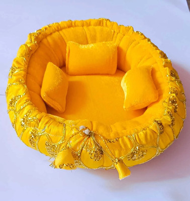 Radhay Krishna Laddu Gopal Bed fine Quality(size 0 to 6 laddu size] Dress(Fiber)