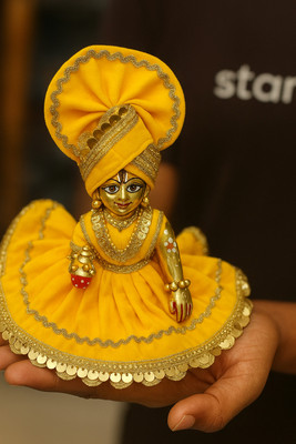 megapick laddu gopal dress winter bal gopal dress size no 6 Dress(Velvet)