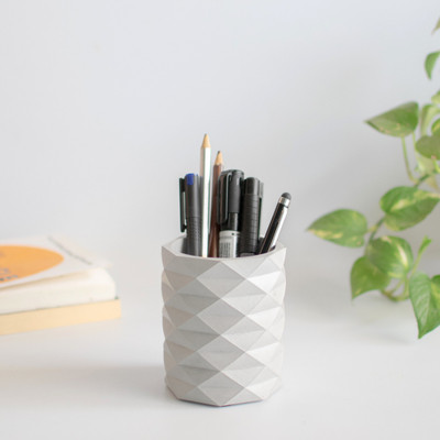 Dwell dapper 1 Compartments Concrete Pen Stand(Grey)