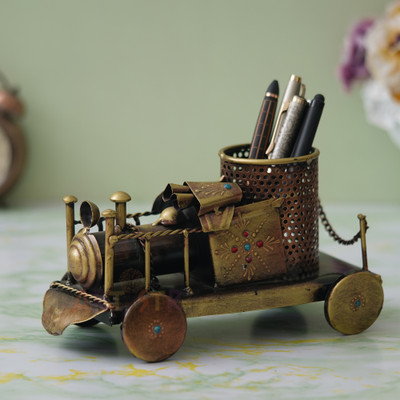 Dartistry 1 Compartments Iron Handcrafted Train Engine Shape Pen Stand For Table / Pencil Holder(Gold)