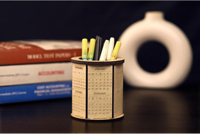 Somil 1 Compartments Wood Pen Stand(Brown)