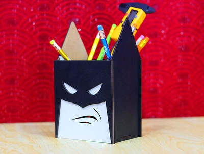Radhya Creation 1 Compartments Wooden Remote Batman& Other Stationary Iteam/Holder Pen &Pencils Holder(Black, White)