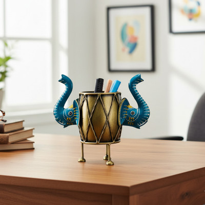 Bhavya Art and Craft 1 Compartments Iron Hand-Painted Iron Musician Desk Organizer with Pen Holder & Showpiece(Multicolor)