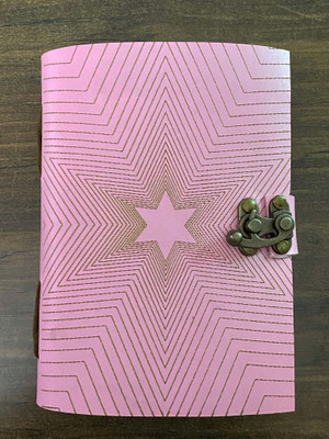 MAKENSTYLECOLLECTION Illusion Leather journal with metal lock 100 pages A5 size A5 Journal UNRULED 200 Pages(MULTICOLOR02)