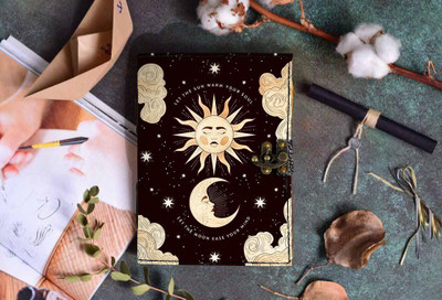 DI-KRAFT HANDCRAFTED DESIGNER REXGIN JOURNAL A5 Journal UNRULED 200 Pages(MULTICOLOR34)