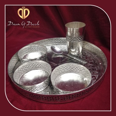 Dreamofdazzle Pack of 6 Brass German Silver Dinner Set Dinner Set(Silver, Microwave Safe)