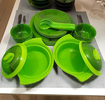 Inpro Pack of 34 Melamin Banana Leaf Melamine Dinner Set-Dinnerware for Outdoor & Indoor Parties Dinner Set(Green, Microwave Safe)