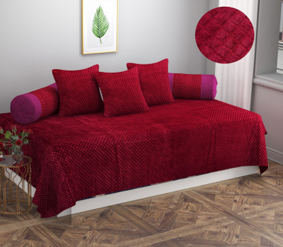 MHF Velvet Checkered Diwan Set(Maroon)