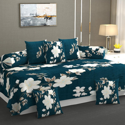 TIB Velvet Floral Diwan Set(Green)