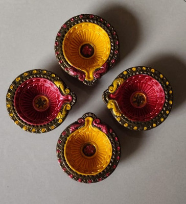 JayDeep Arts Exclusive Hand-Painted Designer Diya for Diwali | Gifting | Festive | Clay Terracotta (Pack of 4) Table Diya Set(Height: 1 inch)