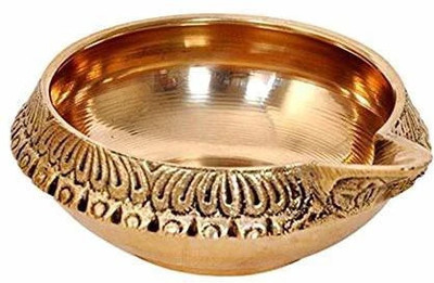PUCHCHI 4 Brass Diya for Puja Item Diya For Diwali - ( 2.5*2.1*1)in Brass (Pack of 4) Table Diya Set(Height: 1 inch)